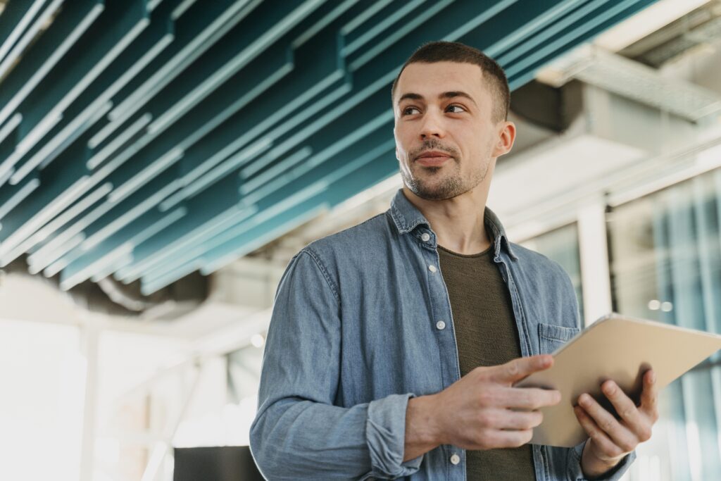 Como se tornar um profissional de marketing: oportunidades e carreira profissão-de-marketing-portal-comunicadores