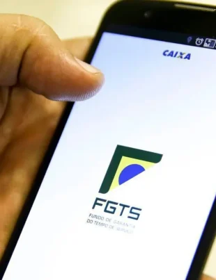 O Saque-Aniversário do FGTS, instituído pela Lei 13.932/19, permite ao trabalhador realizar o saque de parte do saldo de sua conta do FGTS, anualmente, no mês de seu aniversário.